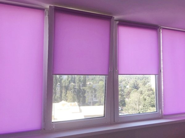 фиолетовые рулонные шторы